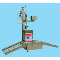 廠家直銷灌裝機(jī)，計(jì)量灌裝機(jī)